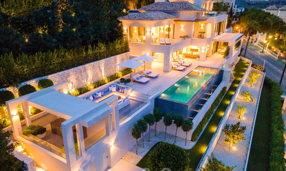 Turnkey, brand new luxury villa for sale with panoramic sea views, in a first class golf resort, Benahavis - Marbella. Reduced in price! 38561