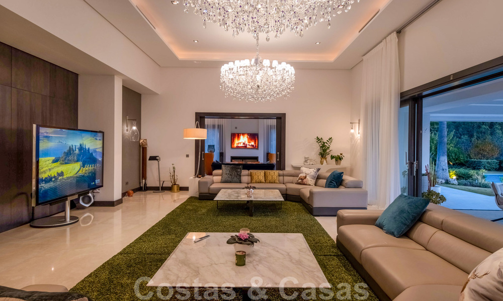 Contemporary luxury villa for sale in frontline golf with stunning views in the exclusive La Zagaleta Golf resort, Benahavis - Marbella 38676