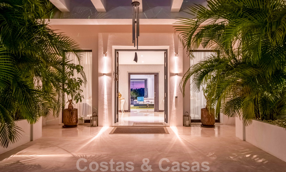 Contemporary luxury villa for sale in frontline golf with stunning views in the exclusive La Zagaleta Golf resort, Benahavis - Marbella 38678