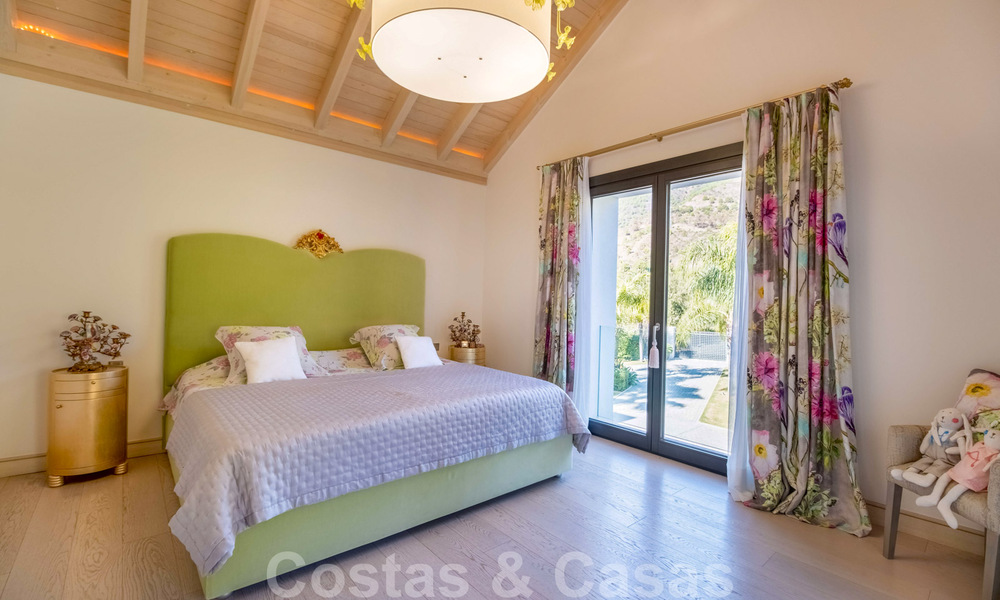 Contemporary luxury villa for sale in frontline golf with stunning views in the exclusive La Zagaleta Golf resort, Benahavis - Marbella 38695