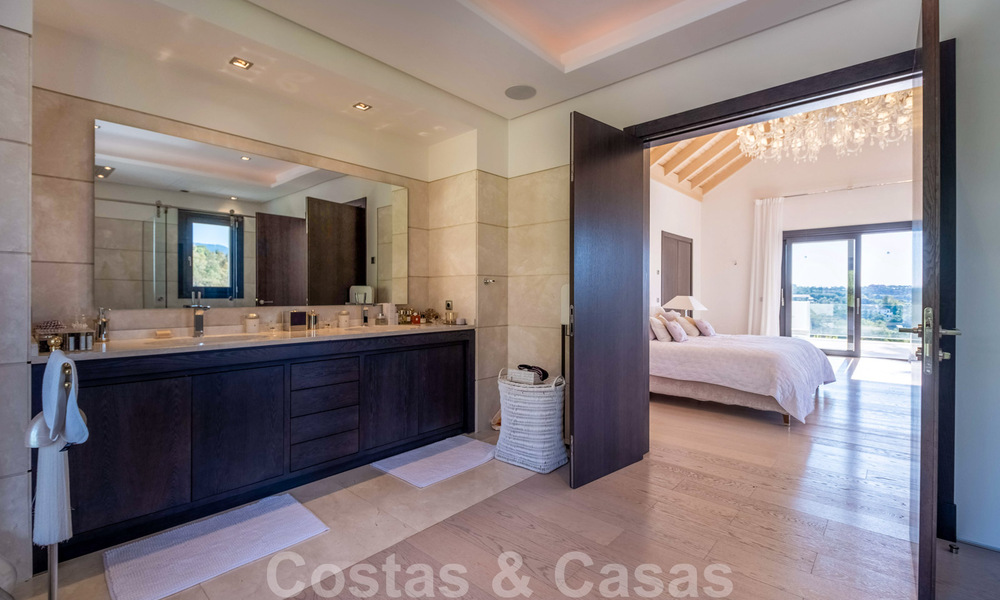 Contemporary luxury villa for sale in frontline golf with stunning views in the exclusive La Zagaleta Golf resort, Benahavis - Marbella 38697