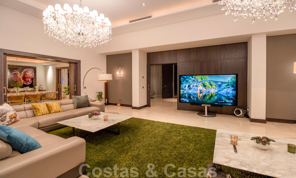 Contemporary luxury villa for sale in frontline golf with stunning views in the exclusive La Zagaleta Golf resort, Benahavis - Marbella 38699