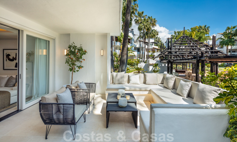 Luxuriously renovated, contemporary apartment with stunning garden views for sale in Puente Romano - Golden Mile of Marbella 38915