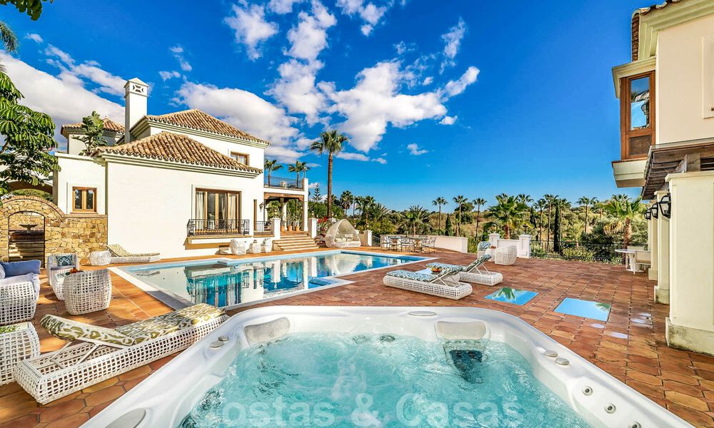 Majestic, palatial estate for sale with guesthouses and surrounded by golf courses in Benahavis - Marbella 38988