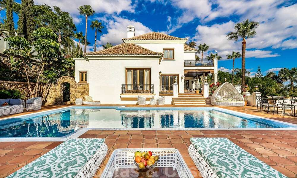 Majestic, palatial estate for sale with guesthouses and surrounded by golf courses in Benahavis - Marbella 39003