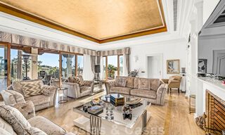 Majestic, palatial estate for sale with guesthouses and surrounded by golf courses in Benahavis - Marbella 39009 