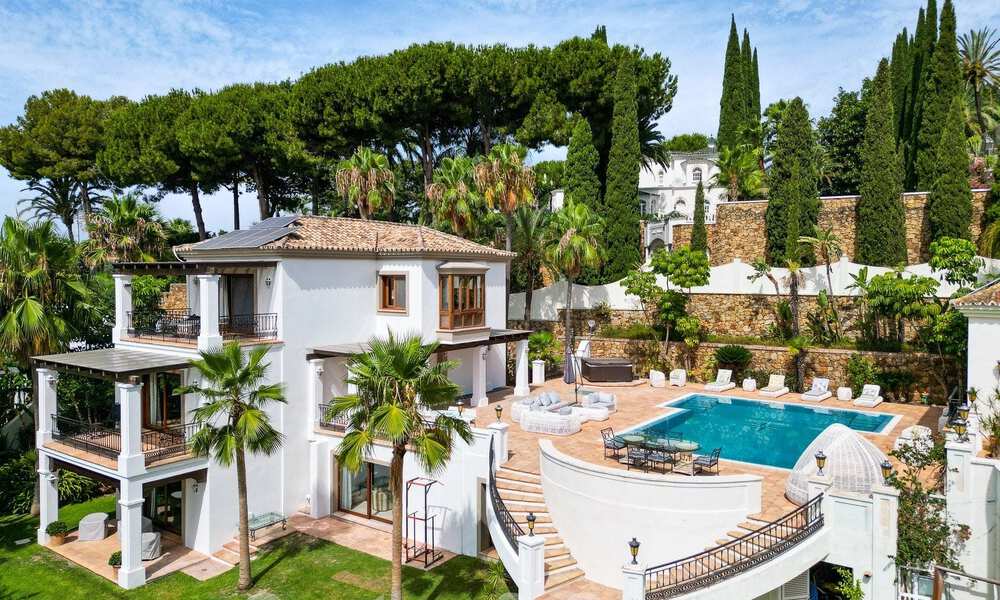 Majestic, palatial estate for sale with guesthouses and surrounded by golf courses in Benahavis - Marbella 55926