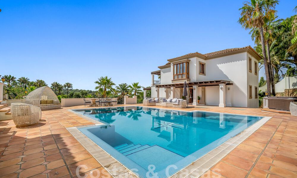 Majestic, palatial estate for sale with guesthouses and surrounded by golf courses in Benahavis - Marbella 55929