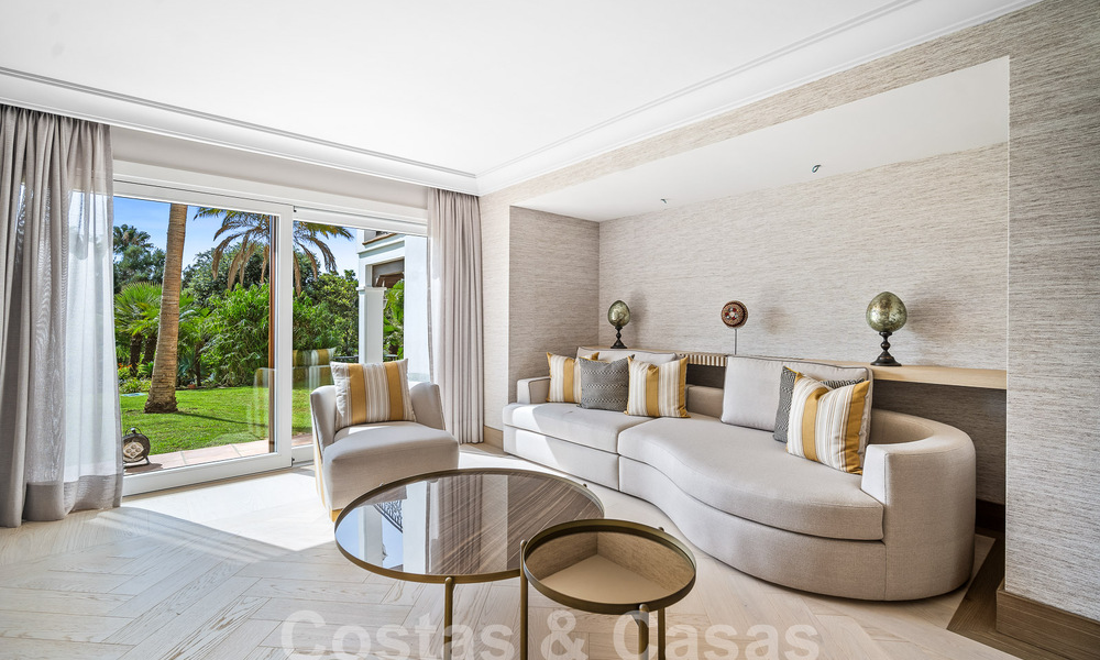 Majestic, palatial estate for sale with guesthouses and surrounded by golf courses in Benahavis - Marbella 55937
