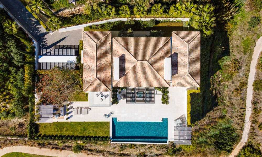 Prestigious, contemporary Mediterranean villa for sale, frontline golf in five star golf resort in Benahavis - Marbella 39019