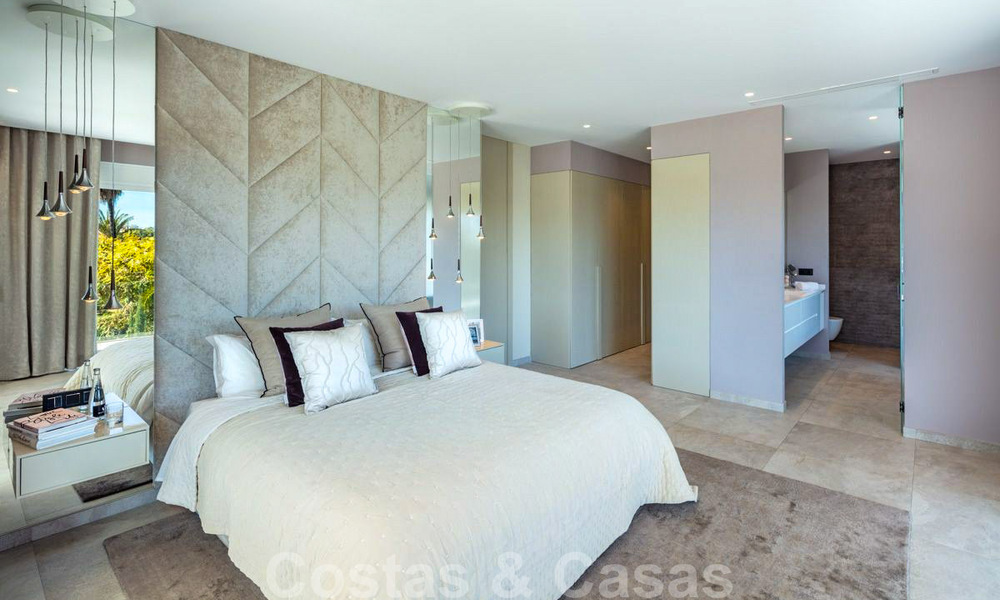 Contemporary, modern villa for sale in Nueva Andalucia, Marbella 39083