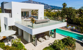 Contemporary, modern villa for sale in Nueva Andalucia, Marbella 39093 