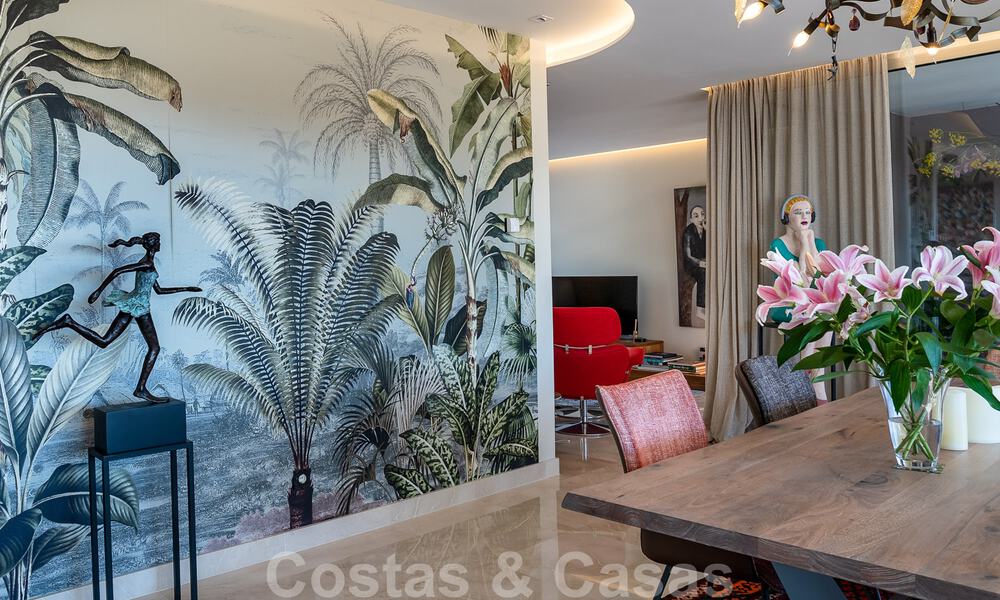 Modern, contemporary, luxury penthouse for sale with panoramic views of the valley and the sea in exclusive Benahavis - Marbella 39109