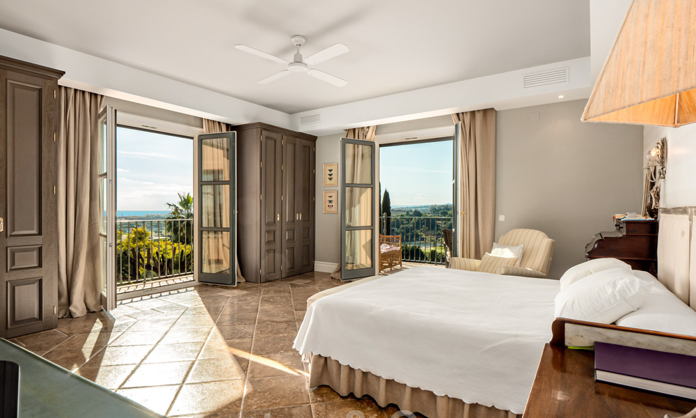 Luxury villa in attractive, Mediterranean style for sale with sea views in a five star golf resort in Benahavis - Marbella 39287
