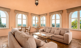 Luxury villa in attractive, Mediterranean style for sale with sea views in a five star golf resort in Benahavis - Marbella 39289 