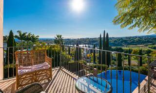Luxury villa in attractive, Mediterranean style for sale with sea views in a five star golf resort in Benahavis - Marbella 39305 