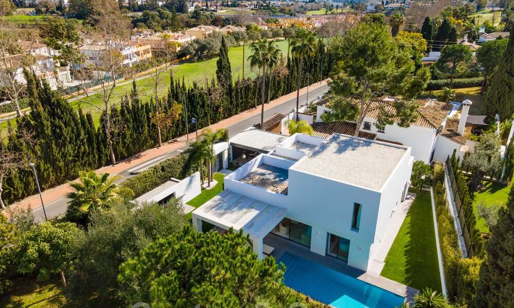 Ready to move in, new modern villa for sale in Guadalmina next to San Pedro in Marbella 39315