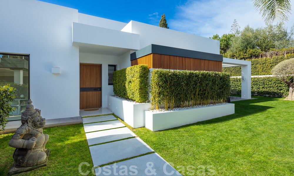 Ready to move in, new modern villa for sale in Guadalmina next to San Pedro in Marbella 39328