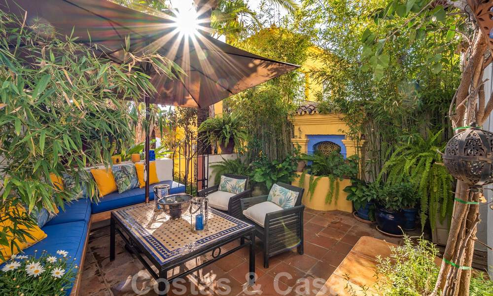 Charming, picturesque house for sale in secure residential area on the Golden Mile in Marbella 39417