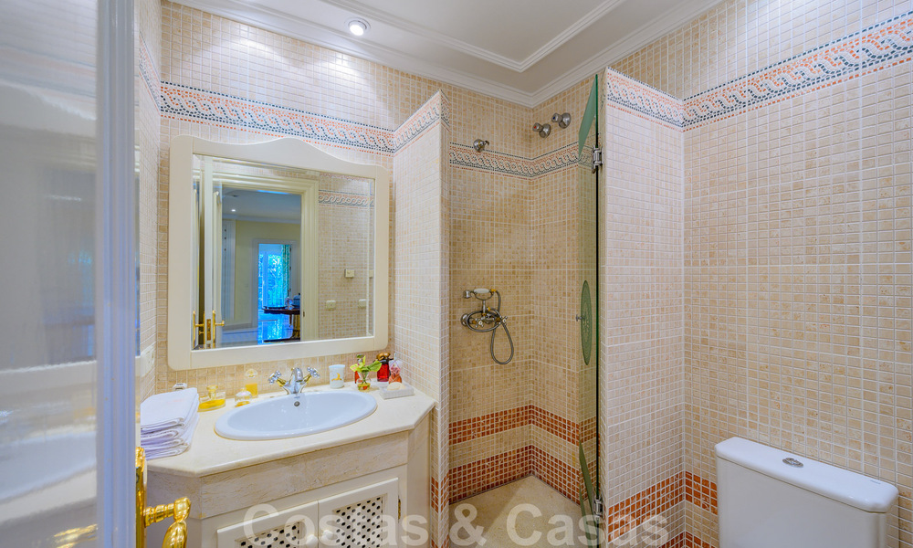 Spanish style villa for sale in the coveted beach area Bahia de Marbella 39458