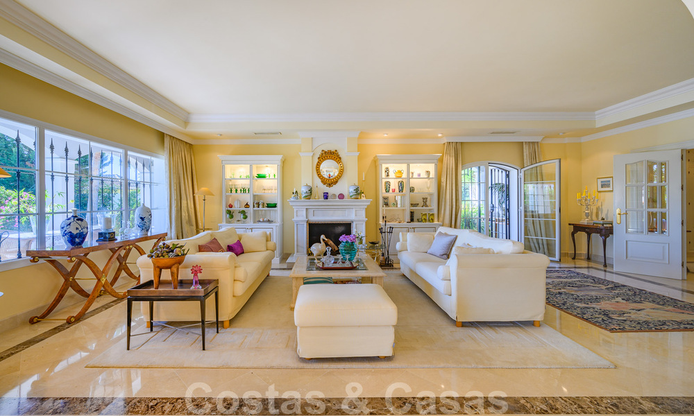 Spanish style villa for sale in the coveted beach area Bahia de Marbella 39465