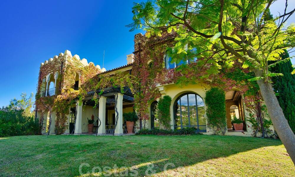Luxury villa - mansion in an Alhambra style for sale in the exclusive Marbella Club Golf Resort in Benahavis on the Costa del Sol 39540