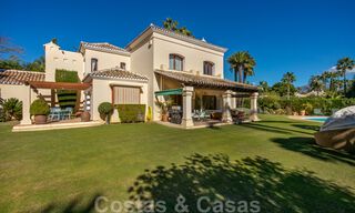 Luxury villa in Mediterranean style for sale within walking distance to the beach, golf course and amenities in the prestigious Guadalmina Baja in Marbella 39581 