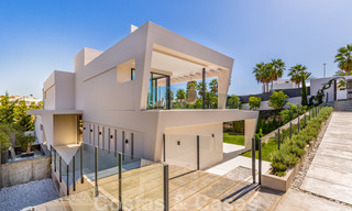 Turnkey, amazing, modern, contemporary villa for sale in Nueva Andalucia, Marbella 39900 