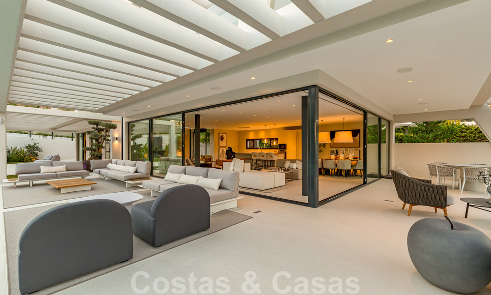 Turnkey, amazing, modern, contemporary villa for sale in Nueva Andalucia, Marbella 39904
