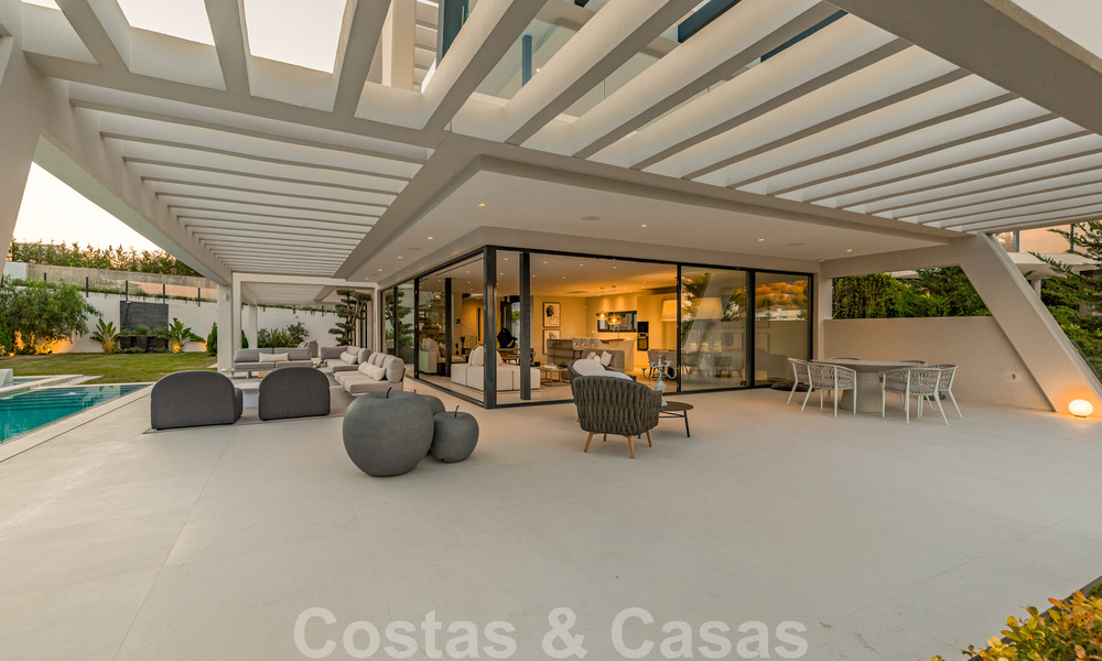 Turnkey, amazing, modern, contemporary villa for sale in Nueva Andalucia, Marbella 39905