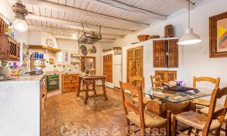 Traditional rustic style property for sale on a spacious plot of more than 17.000m² on the outskirts of town in exclusive Benahavis 39942 
