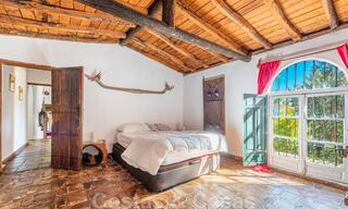 Traditional rustic style property for sale on a spacious plot of more than 17.000m² on the outskirts of town in exclusive Benahavis 39948 