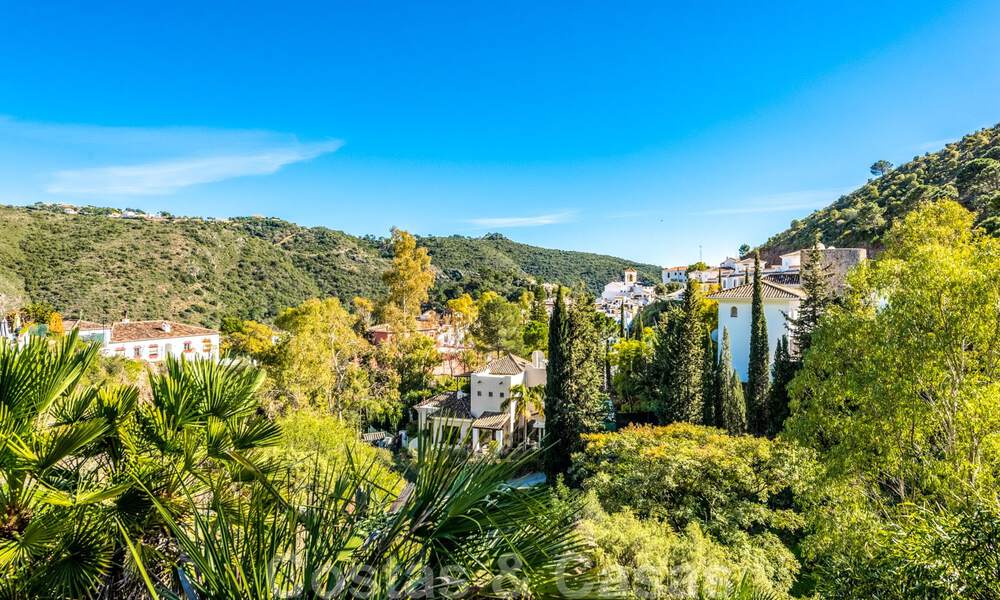 Traditional rustic style property for sale on a spacious plot of more than 17.000m² on the outskirts of town in exclusive Benahavis 39955