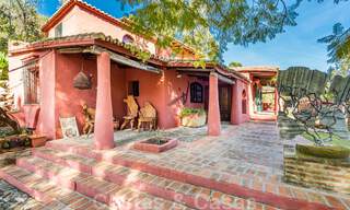 Traditional rustic style property for sale on a spacious plot of more than 17.000m² on the outskirts of town in exclusive Benahavis 39959 