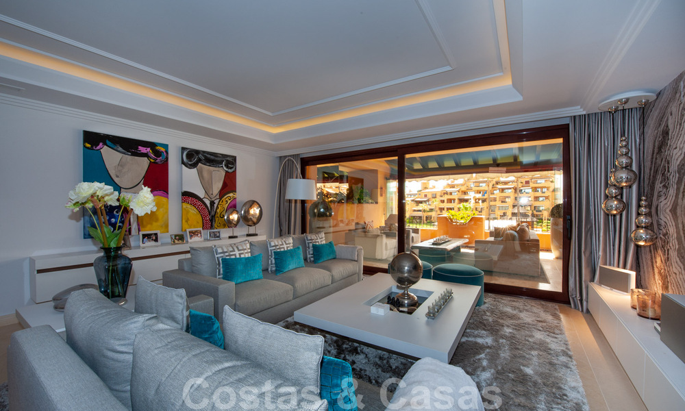 Spacious luxury apartment for sale with sea views, in a frontline beach complex on the New Golden Mile between Marbella and Estepona 40000