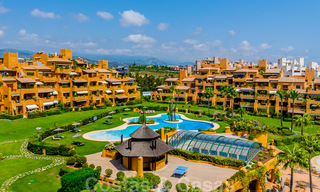 Spacious luxury apartment for sale with sea views, in a frontline beach complex on the New Golden Mile between Marbella and Estepona 40032 