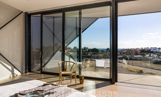 Unique, avant-garde, 360° intelligent rotating villa for sale on the New Golden Mile, between Marbella and Estepona 40214 