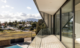 Unique, avant-garde, 360° intelligent rotating villa for sale on the New Golden Mile, between Marbella and Estepona 40215 