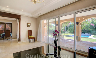 Traditional, Mediterranean luxury villa for sale in the golf valley of Nueva Andalucia - Marbella 40307 