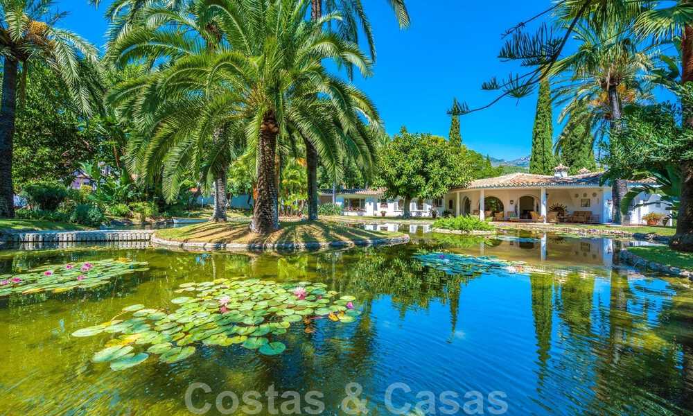 Mediterranean, Spanish bungalow - villa for sale with beautiful pond on the Golden Mile, Marbella 40336
