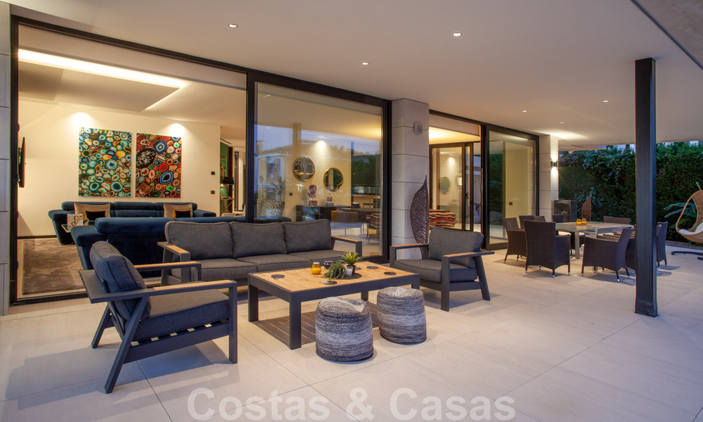 Special, architectural villa for sale in a gated community in Nueva Andalucia, Marbella 40467