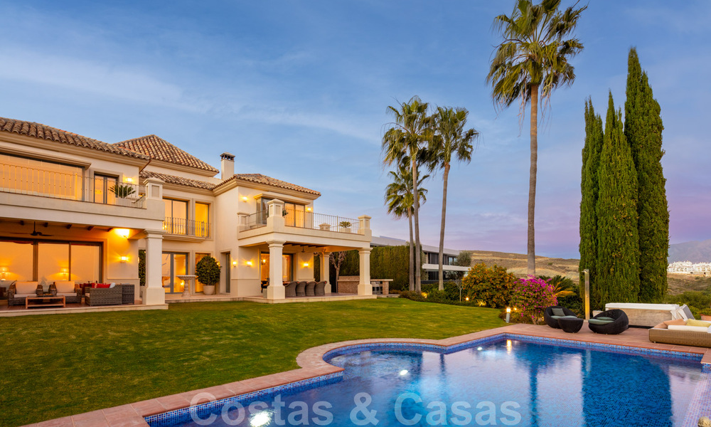 Charming, Spanish, luxury villa for sale, frontline golf with views over the golf course and the sea in Marbella - Benahavis 40891
