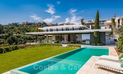 Royale, modern villa for sale with spectacular open sea views in a gated community in Benahavis - Marbella 40668