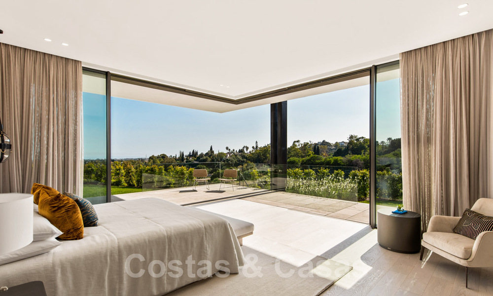 Royale, modern villa for sale with spectacular open sea views in a gated community in Benahavis - Marbella 40686