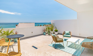 Fully renovated penthouse for sale, with panoramic sea views in a frontline beach complex in West Estepona 41097 