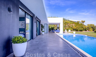 Ready to move in, modern luxury villa for sale with panoramic mountain and sea views in a gated resort in Marbella - Benahavis 41051 