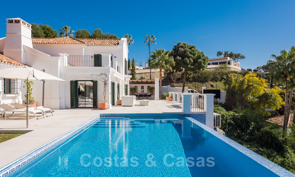 Magnificent, traditional, Andalusian, luxury villa for sale with panoramic sea views in Benahavis - Marbella 40803