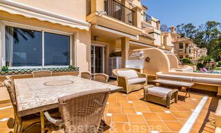 Luxury townhouse for sale, frontline beach, in a gated community, within walking distance to Estepona center 40840 