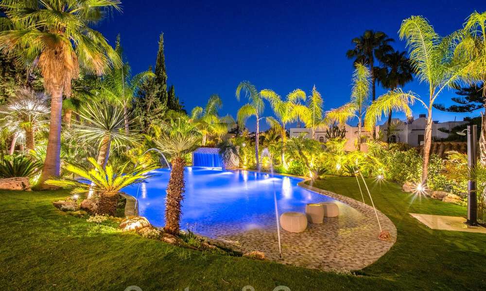 Contemporary, Mediterranean, luxury villa for sale in Nueva Andalucia, Marbella 40993