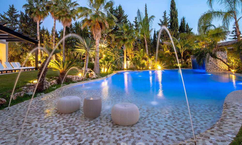 Contemporary, Mediterranean, luxury villa for sale in Nueva Andalucia, Marbella 41033